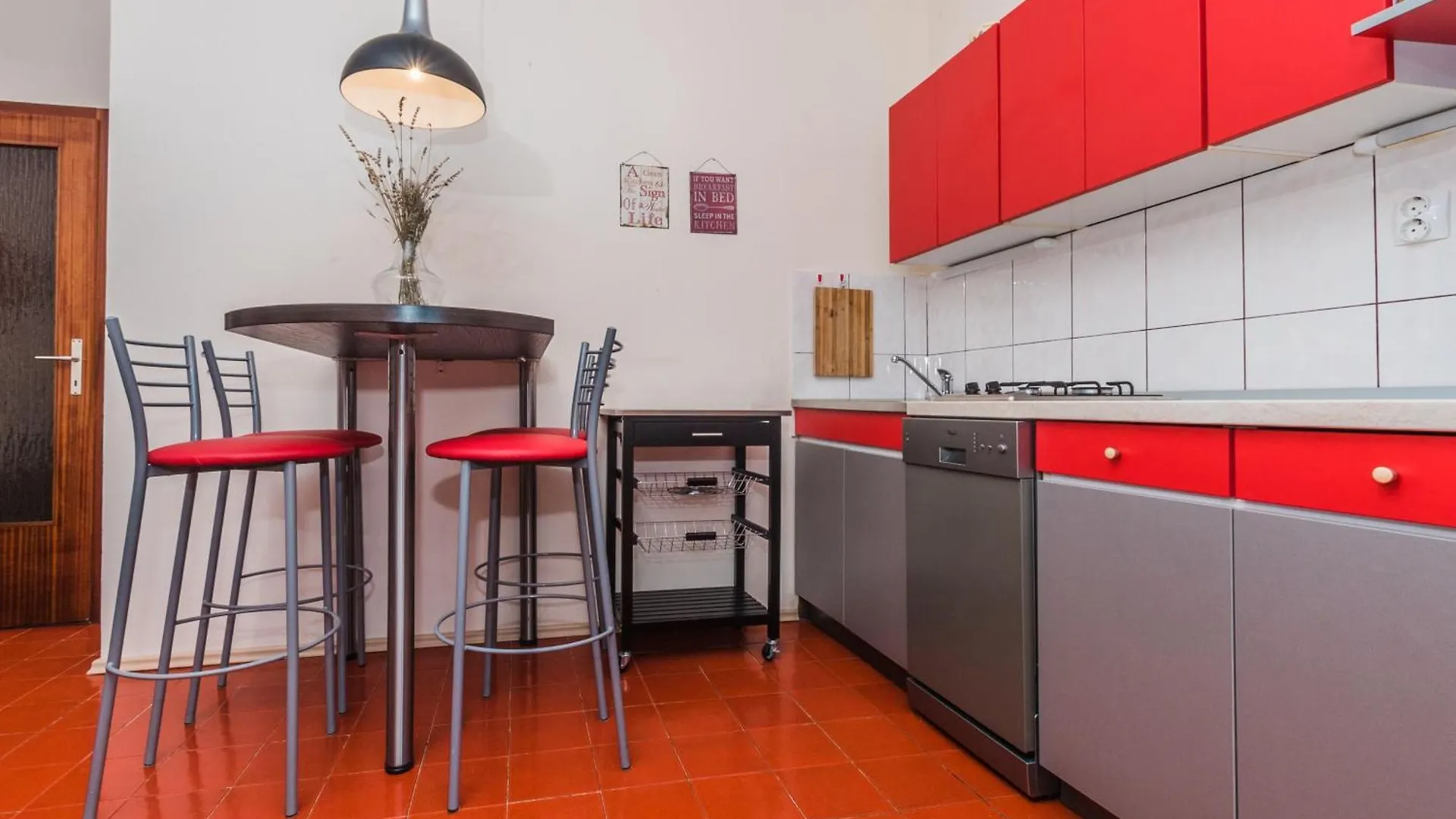 Schoene Erdgeschosswohnung Mit Sonnenterrasse Dramalj Apartment