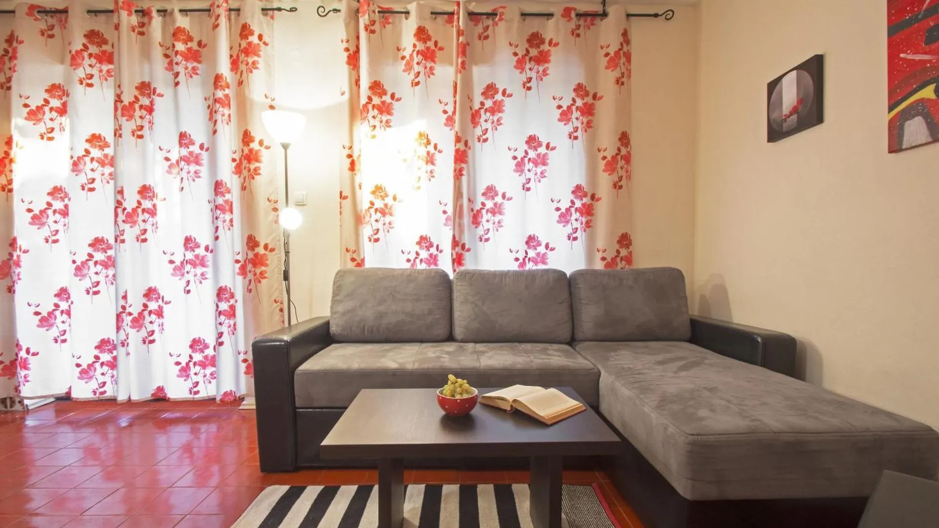 Schoene Erdgeschosswohnung Mit Sonnenterrasse Dramalj Apartment